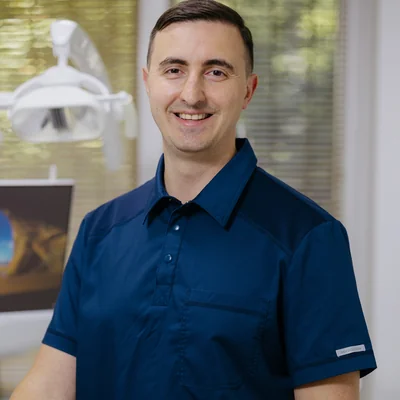 Dr. Bondari Ion